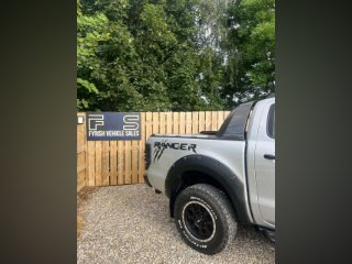 /photos/12537/4921bfb8-4203-2479-53c2-2f5010605371_i320x240.jpg